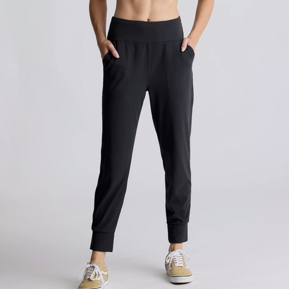 NWT Women's Free Fly Women's Highmile Jogger, Large, Black